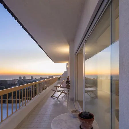 Luxury Penthouse Apartment Alvor
