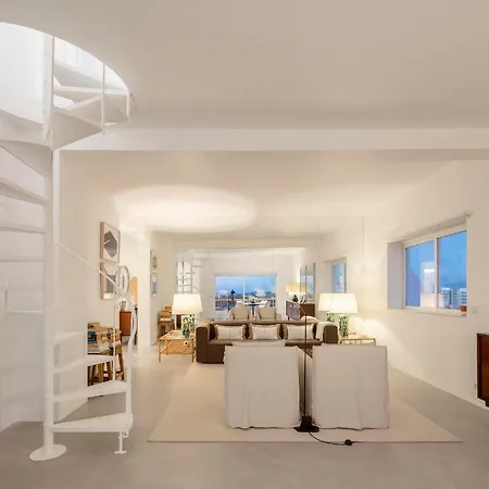 Luxury Penthouse شقة